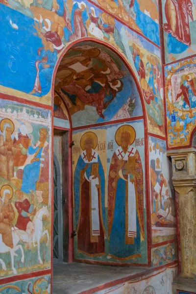 2009 Rostov Russia Interno Una Vecchia Chiesa Rostov Disegni Sul — Foto Stock