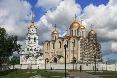 2009.08.29, Vladimir, Rusya Federasyonu. Vladimir Kilisesi geri. Dünyanın eski bir dini Hıristiyan mimari.