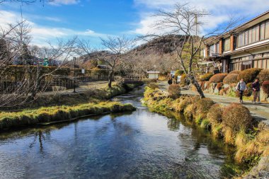 2013.01.03, Oshino Hakkai, Japonya. Fuji Dağı'nın çok da uzak olmayan küçük bir turistik köy. Japonya seyahat.