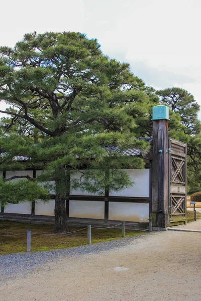 2013 Kjóto Japonsko Staré Budovy Území Nijo Castle Procházky Kolem — Stock fotografie