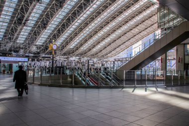 2013.01.05, Nara, Japonya. Osaka İstasyonu iç. Japonya seyahat. Japonya'da meslek.