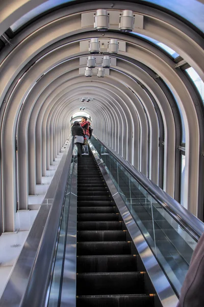 2013 大阪の駅のインテリア 日本中を旅行します 日本の職業 — ストック写真