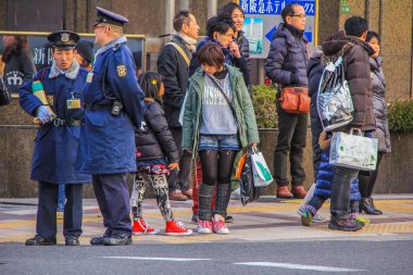 2013.01.05, Nara, Japonya. Grup Nara Parkı yürüme yerliler. İnsanlar Japonya.