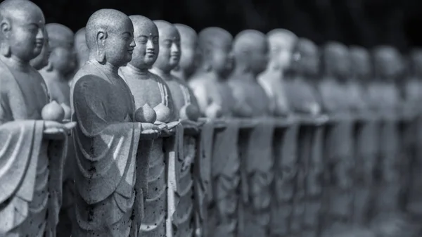 2013 Kamakura Japan Buddha Sculptures Park Kamakura Religious Symbols Japan — Stock Photo, Image