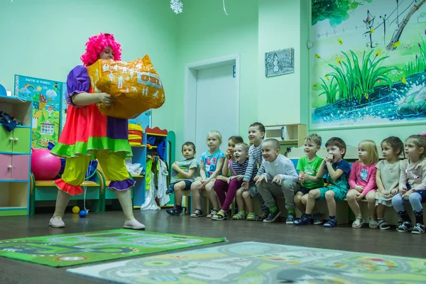 2019 Москва Россия Дети Играют Активные Игры Детском Саду Группа — стоковое фото