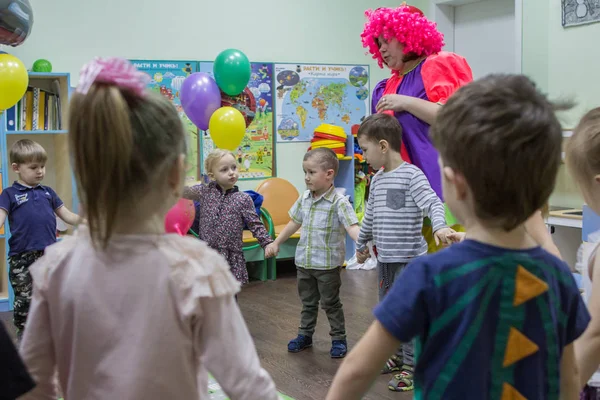2019 Moskva Rusko Děti Které Mateřské Škole Vedou Tanec Zábava — Stock fotografie