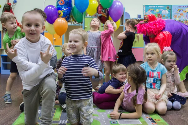 2019 Moskwa Rosja Rozrywka Rosyjskich Dzieci Happy Birthday Party Portret — Zdjęcie stockowe