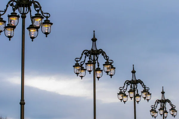 2010 Moscou Rússia Lâmpadas Ponte Andar Por Moscovo Esta Noite — Fotografia de Stock