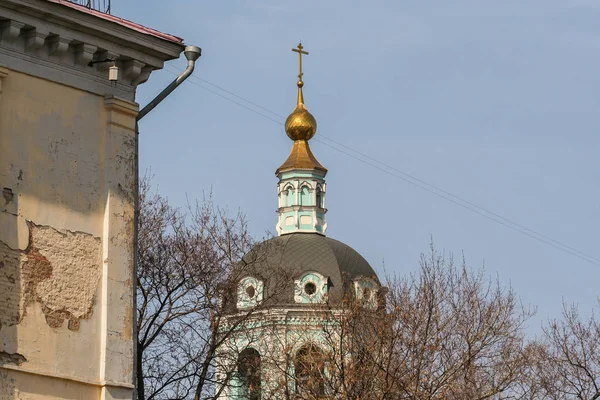 2010 Mosca Russia Cupole Chiesa Sfondo Cielo Primavera — Foto Stock