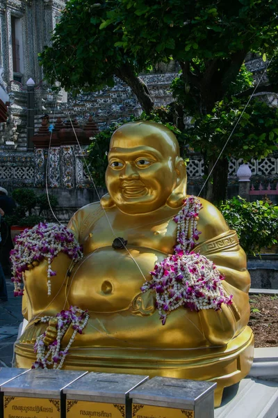 2011 Bangkok Thailand Golden Statue Arun — Stock Photo, Image