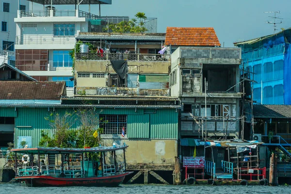 2011 Bangkok Thajsko Říční Pohled Nejchudší Budovy Bangkoku Cestování Asii — Stock fotografie