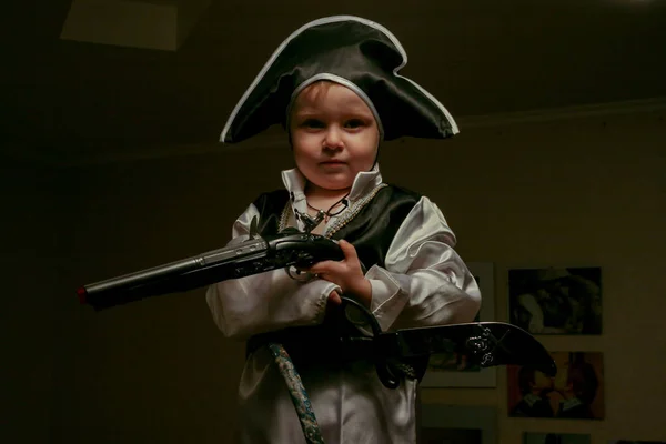 2010 Maloyaroslavets Russia Little Boy Wearing Pirate Costume Holds Knife — Stock Photo, Image