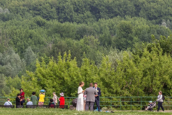 2019 Moskwa Rosja Ślub Historycznym Parku Moskwy Nowe Małżeństwo Tle — Zdjęcie stockowe