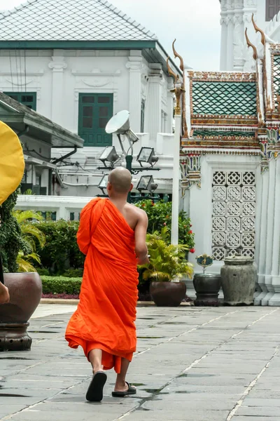 2011 Bangkok Thaiföld Turisták Helyiek Sétálgatnak Grand Palace Komplexumban Ázsia — Stock Fotó