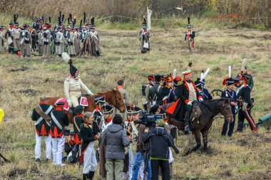 21.10.2012, Maloyaroslavets, Rusya. Fransız ve Rus orduları arasındaki 1812 savaşının yeniden inşası büyük bir hevesle yapılıyor.. 