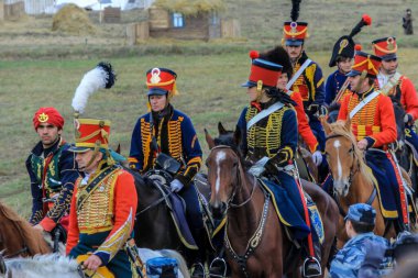 21.10.2012, Maloyaroslavets, Rusya. Fransız ve Rus orduları arasındaki 1812 savaşının yeniden inşası büyük bir hevesle yapılıyor.. 