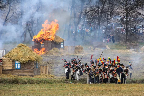 2012 Maloyaroslavets Rússia Reconstrução Produção Batalha 1812 Entre Exércitos Francês — Fotografia de Stock