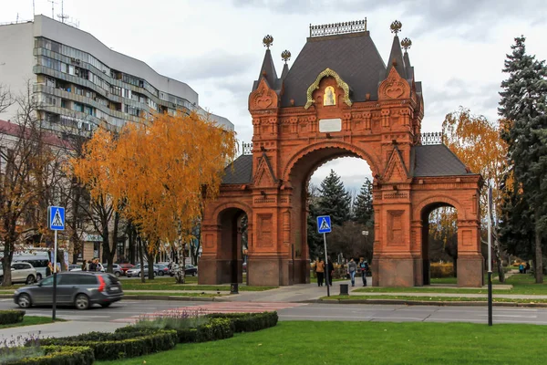 2012 Krasnodar Rosja Krajobraz Historycznego Rosyjskiego Miasta Słoneczny Dzień — Zdjęcie stockowe