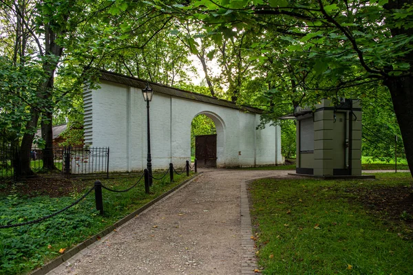 Historisk Plats Trädgård Grind Parken Kolomenskoye Moskva — Stockfoto