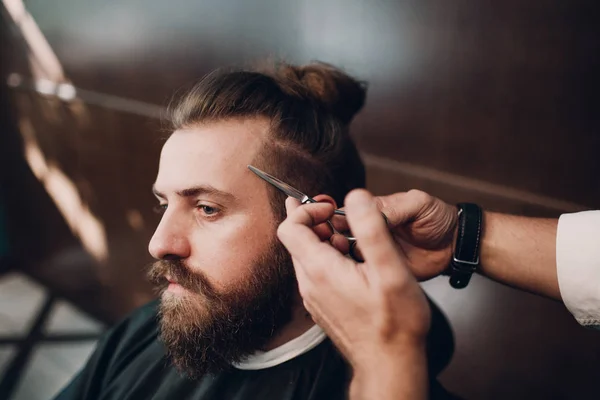 Barbershop Wooden Interior Bearded Model Man Barber — Stock Photo, Image