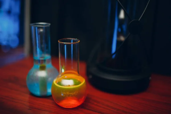 Chemical Ingredients for Flasks and Beakers