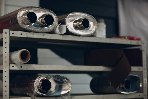Вихлопні Труби Титанового Автомобіля — стокове фото