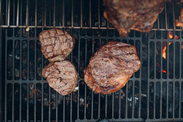 Carne Grelhada Grelha Livre — Fotografia de Stock