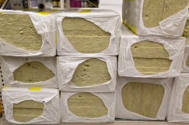 Toptan depo için ruloların içinde termal yalıtım sarı malzeme