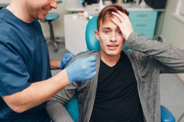 Diş hekimliği. Diş sağlığı kliniği. Doktor ve hasta. Diş Sağlığı.