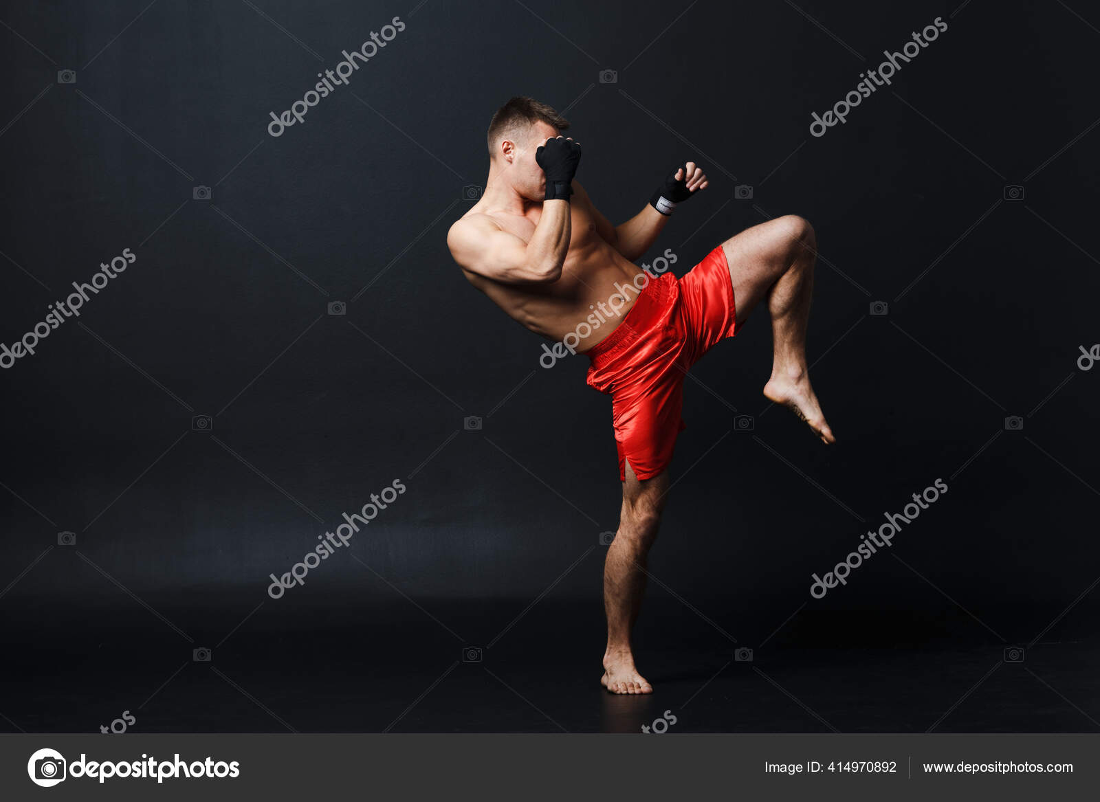 Advanced Muay Thai Kickboxing Classes: Zach Bunnell
