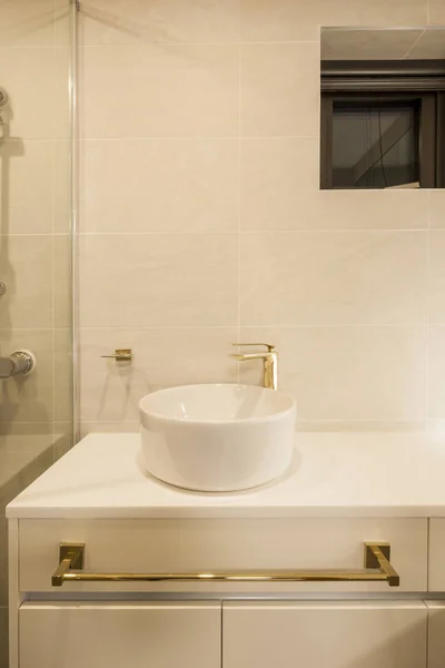 Banheiro Branco Com Base Lavagem Interior — Fotografia de Stock