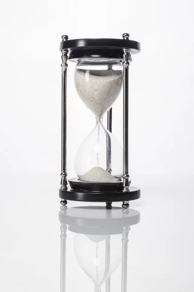 Χρονόμετρο Άμμου Απομονωμένη Λευκό — Φωτογραφία Αρχείου