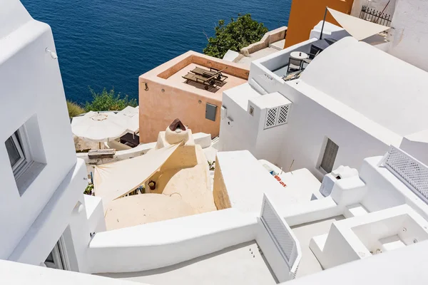 Malutki Mało Białe Domy Hotele Kawiarnie Basenów Miejscowości Oia Santorini — Zdjęcie stockowe