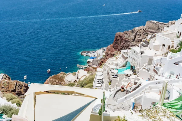 Tiny Little White Houses Hotels Cafes Pools Small Churches Oia — Stock Photo, Image