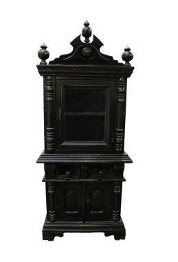 Antika ahşap ilk yardım kiti beyaz arka plan üzerinde