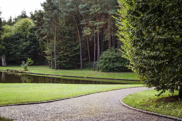 Landschaft See Park Mit Alea — Stockfoto