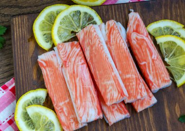 Yengeç eti sopa insan tüketimi için hazır