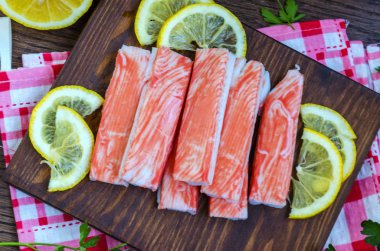 Yengeç eti sopa insan tüketimi için hazır