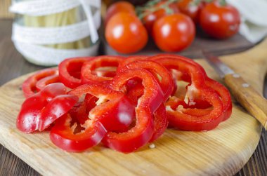 Taze biber halkaları