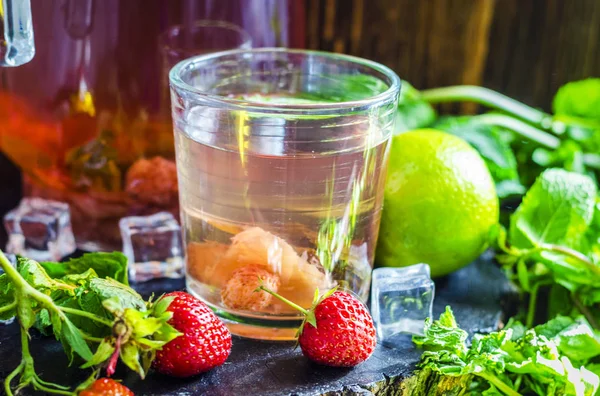 nane ve kireç ile çilek kompostosu