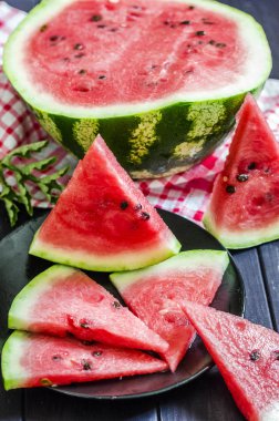 Masada olgun karpuz var.