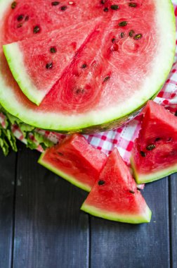 Masada olgun karpuz var.