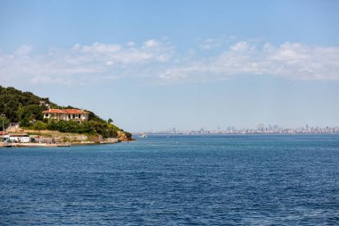 Heybeliada ada manzaralı kenti Istanbul