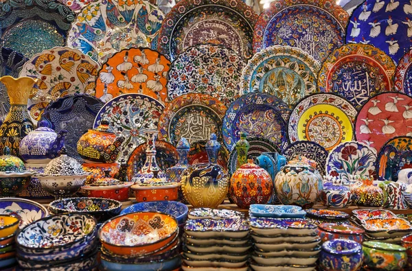 Coleção Lembranças Cerâmica Tradicional Turca Grande Bazar Istambul Turquia — Fotografia de Stock