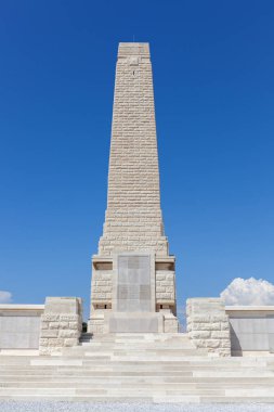 Gelibolu Yarımadası, Helles Anıtı, tuğla kule 