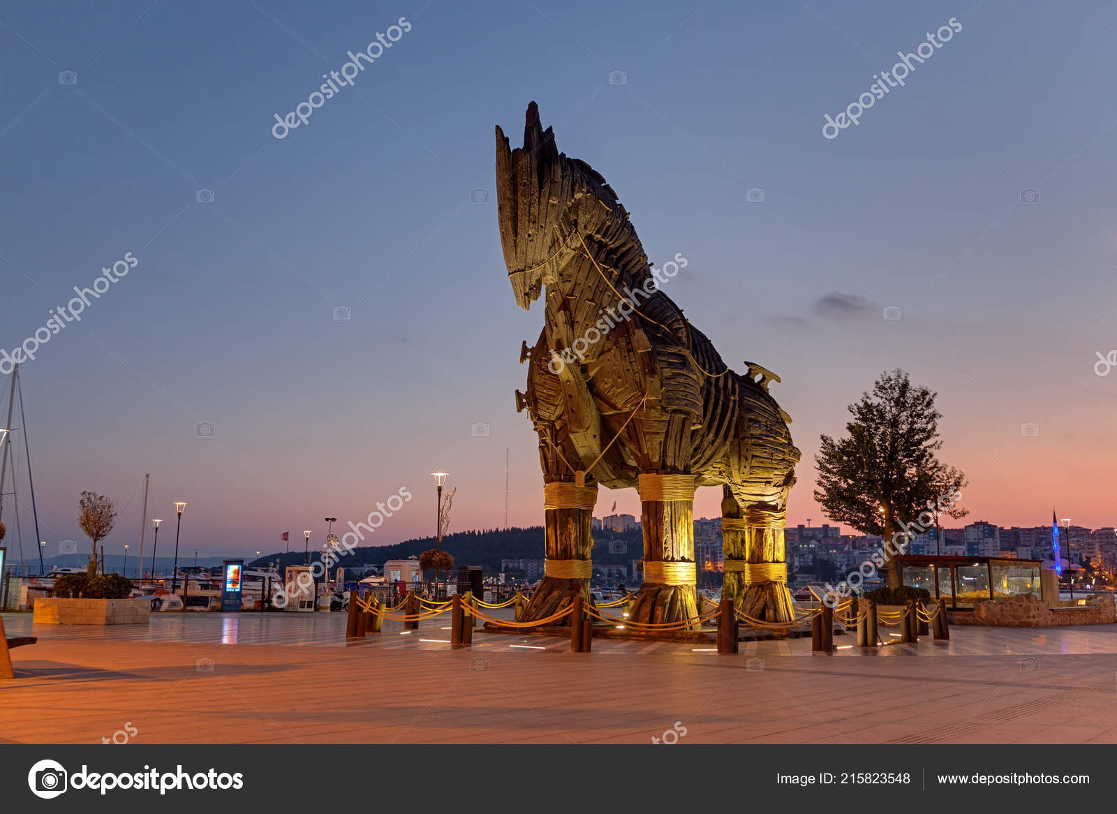 Cavalo Tróia Feito Para Filme Troy Canakkale fotos, imagens de