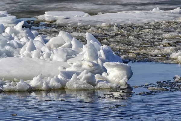 Flotteurs Glace Flottant Sur Neva Printemps Russie Saint Pétersbourg — Photo