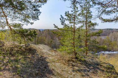 Karelia Cumhuriyeti'ne hafta sonu gezisi. Kuzey bölgelerinin güzelliği. 