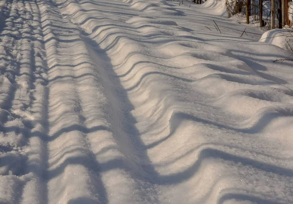 Zonnige Winterdag Het Platteland Witte Sneeuw — Stockfoto