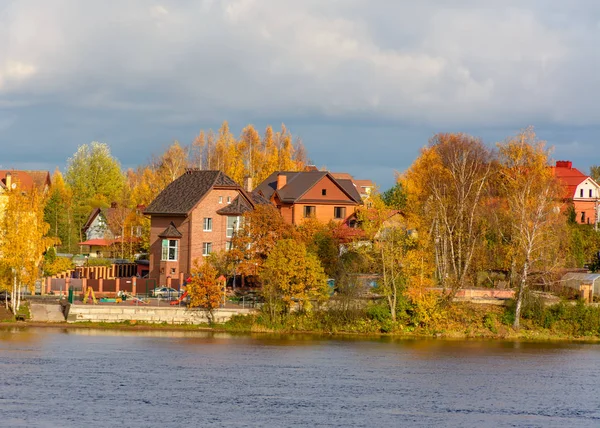 Сонячний День Осені Банк Річки Нева — стокове фото